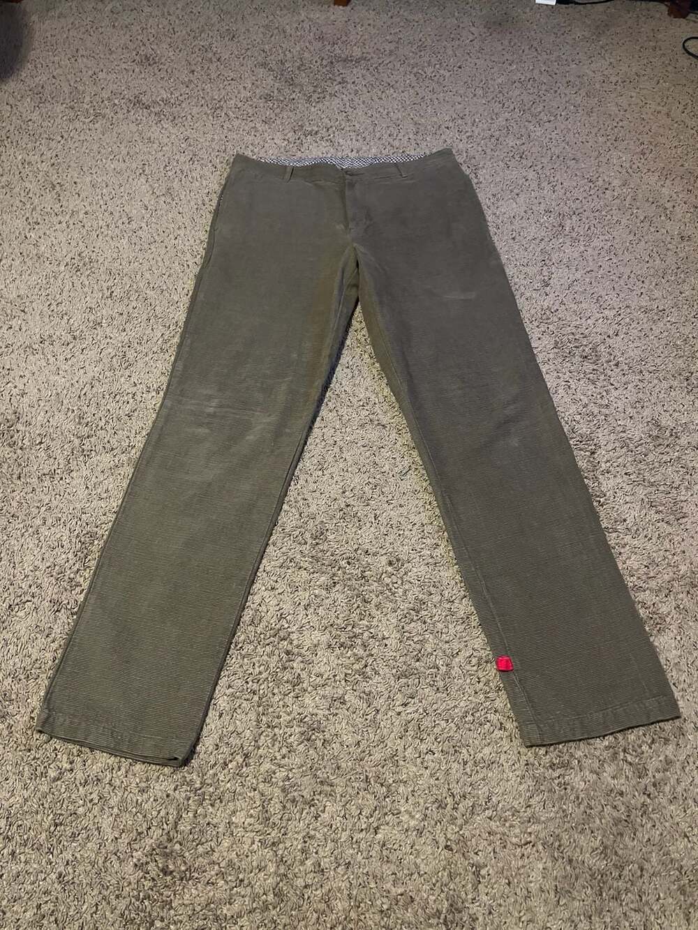 CORDAROUNDS San Francisco Horizontal Corduroy Trousers Olive Green Size 38